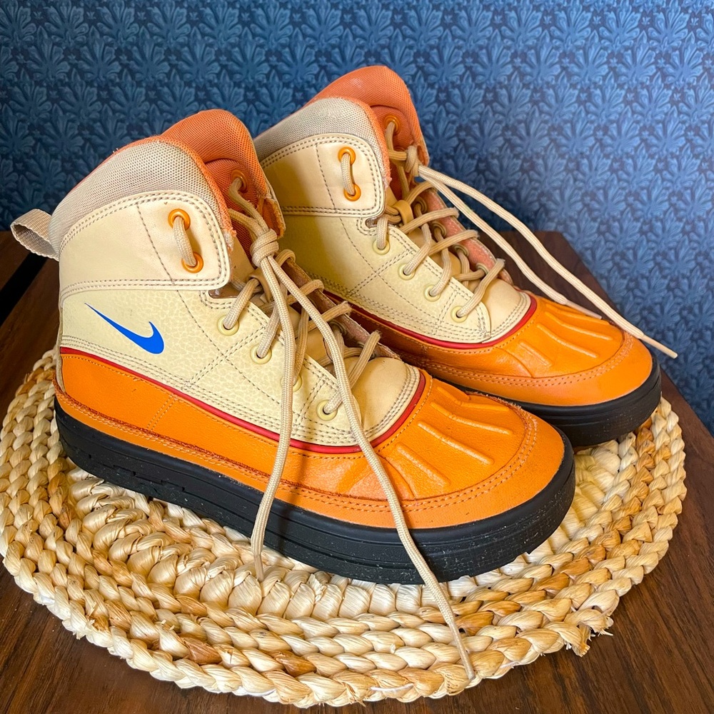 Nike Acg Hiking Boots Youth Boys Size 5 Adventure Outdoor Fall Hiking Gorpcore